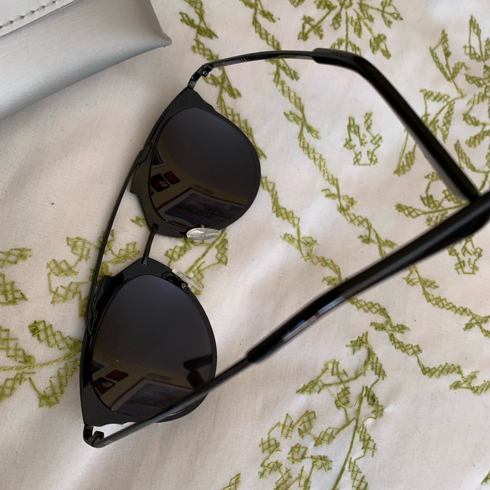 Aquaswiss mirror aviator silver black sunglasses🕶 - Picture 4 of 5